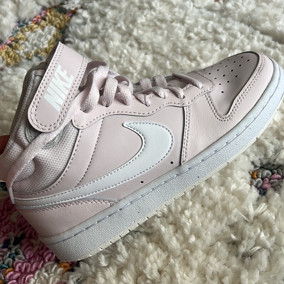 Nikes - Picture 3 of 3